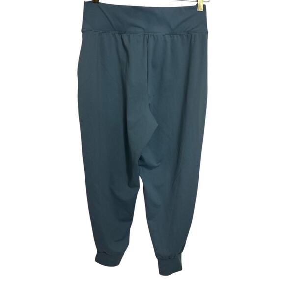 Women's GapFit Studio High Rise Jogger Sz Small Petite Scholastic Grey Soft - Picture 8 of 8